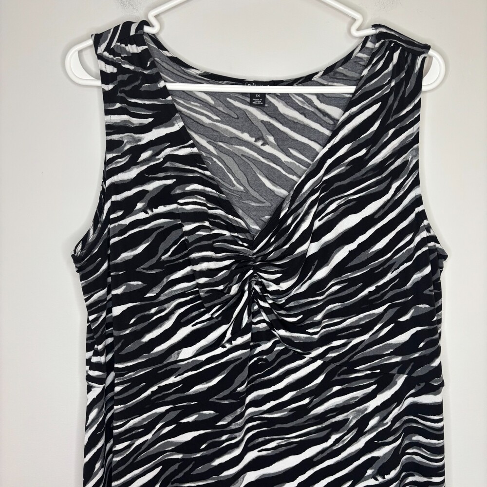 RELATIVITY Sleeveless V-Neck Sundress Womens 1X Black White Animal Knee Stretch